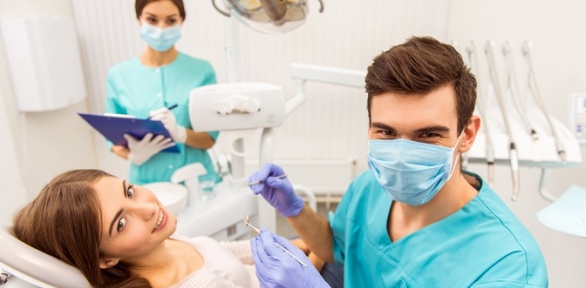 Профессиональная ультразвуковая чистка зубов в стоматологии El Dento
