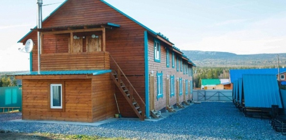 Отдых на берегу озера Зюраткуль в гостевом доме Home Sweet Home