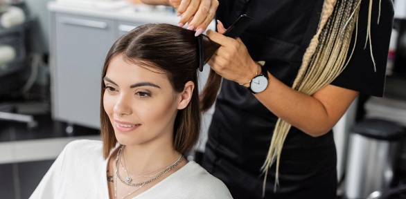 Стрижка, укладка, окрашивание и уход для волос в студии «Время красоты»