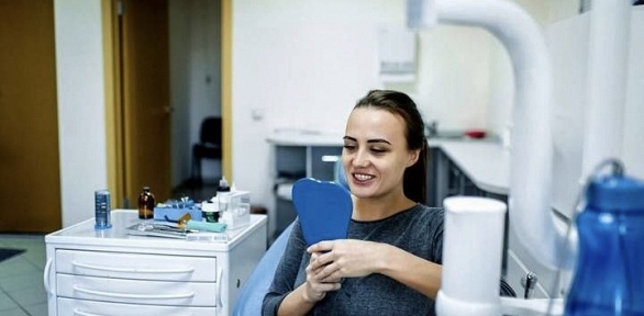 Комплексная ультразвуковая чистка зубов AirFlow в стоматологии «Альфа-Дент»