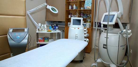 Лазерное удаление новообразований в «IQ клинике»