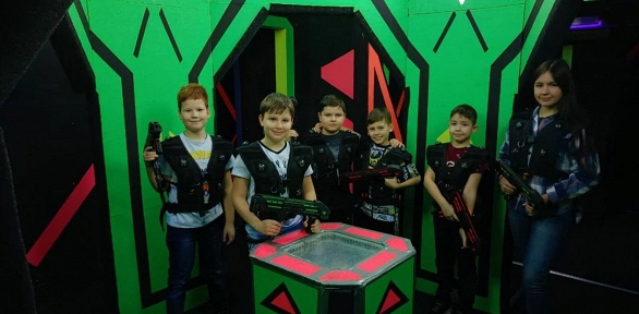 Игра в лазертаг в центре «Звёздные войны — Star Wars»