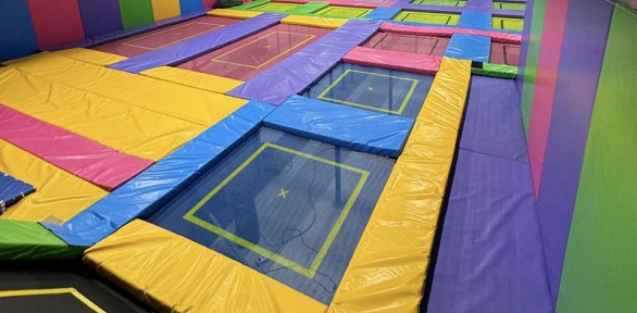 Посещение в ТЦ «Мега» батутного парка Shpak