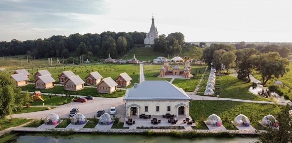 Отдых с завтраком в 6 км от МКАД в парк-отеле «Царская усадьба»