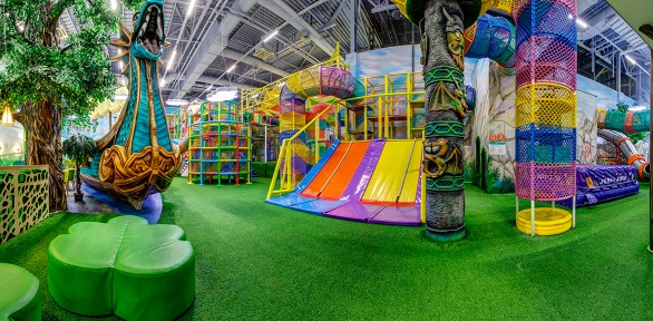 Праздник в банкетной комнате в ТРЦ «Лето» в парке развлечений Joki Joya