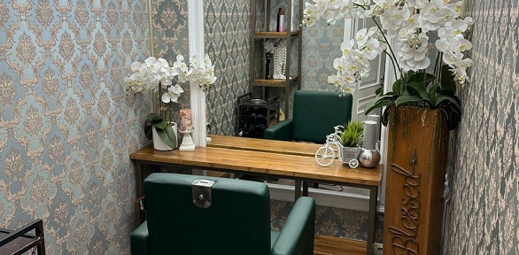 Мужская стрижка, моделирование бороды в эксперт-студии LA Beauty 905