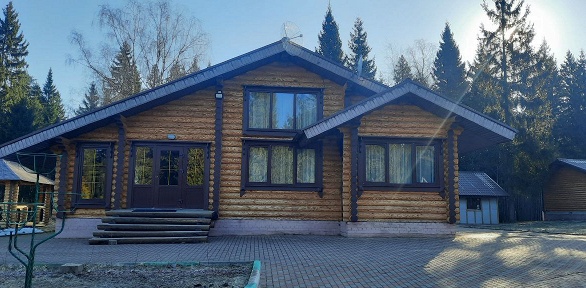 Проживание на озере Селигер на базе отдыха «Дивная бухта»