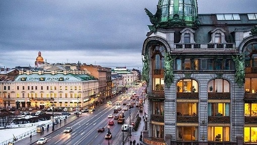Пешие экскурсии по Санкт-Петербургу от компании «АкадеМикс»