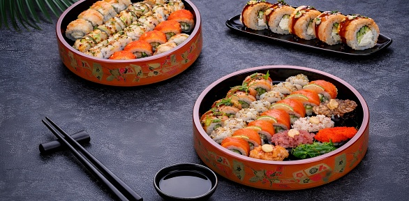 Сеты роллов от службы доставки «ЧёЧё»