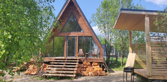Аренда домиков с сеансом в СПА-бассейне с джакузи от Shapkin Glamping