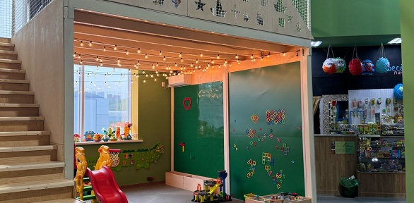 Свободные прыжки на батуте в парке развлечений «Тутакрута»