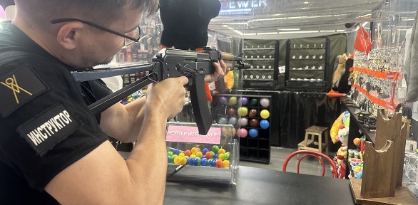 Стрельба в тире в ТЦ «Нора» в спортивном клубе GunClub