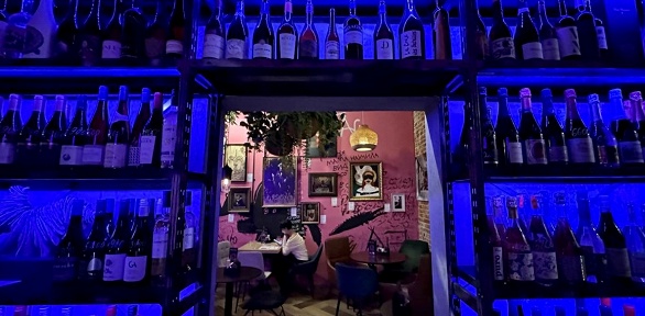 Всё меню кухни и напитки в баре «Дело не в вине»