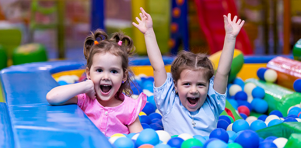 Посещение семейного развлекательного центра «Веселый остров» за полцены