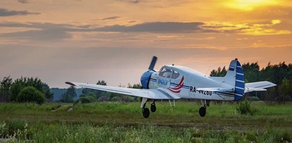 Ознакомительный полет на самолете «Як-18Т» от аэроклуба Fly-Zone