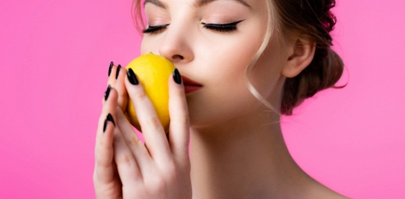 Маникюр и педикюр с покрытием гель-лаком от мастера Марины