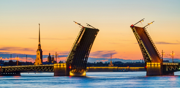 <b>Скидка до 50%.</b> Прогулка «Ночь разводных мостов» от судоходной компании «Акватория»