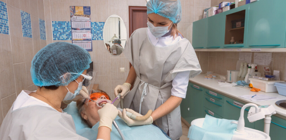 Комплексная гигиена полости рта в сети стоматологических клиник Unident