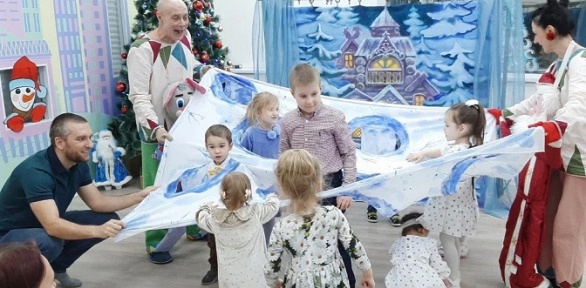 Детский интерактивный спектакль «Маленький Дед Мороз» в театре «Малышок»