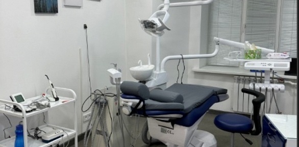 Гигиена полости рта и лечение кариеса в стоматологии «Исдент»