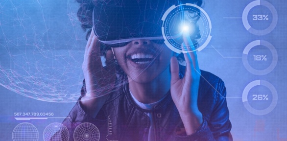 Игра в шлеме виртуальной реальности в Welcome To The Club VR