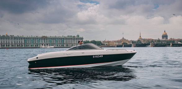 Аренда катера с капитаном от компании «Культурные воды Петербурга»