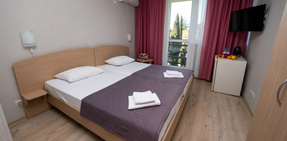 Отдых с лечением или оздоровлением и питанием в санатории «Славутич»