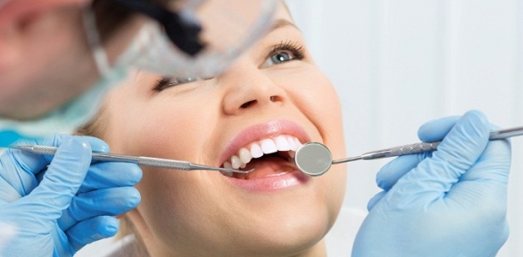 Гигиена полости рта с ультразвуковой чисткой зубов в стоматологии «ОлДент»