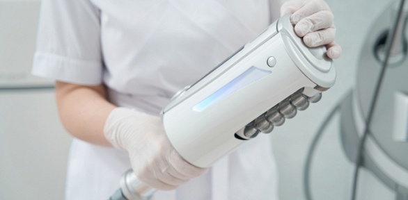 Роликовый массаж с термокомпрессией в центре Laser Pro