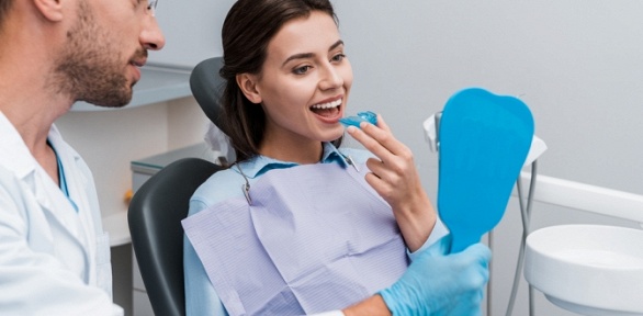 Ультразвуковая чистка зубов по технологии AirFlow в клинике ProfDental