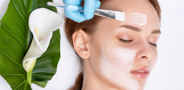 Чистка, SMAS-лифтинг или омоложение лица в салоне красоты «Время красоты»