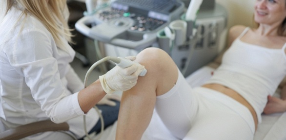 Консультация флеболога и УЗИ вен и артерий ног от сети клиник «Ниармедик»