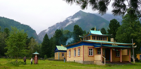 Отдых в курортном поселке Аршан в экоотеле Villa Malina