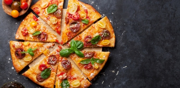 Сет из пиццы с подарком от доставки ресторана Jeremy’s