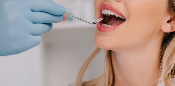 Гигиена полости рта в стоматологии «Колибри»