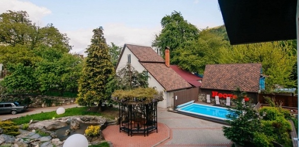 Отдых в Красной Поляне с посещением бассейна в гостевом доме Neohill