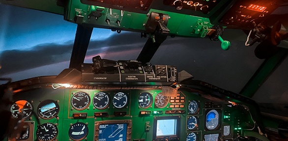 30-минутный полет на авиатренажере самолета ТУ-154М от клуба Skyward.Aero