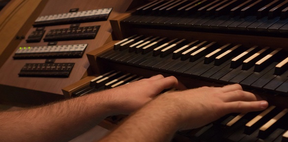 Билет на концерт «Орган при свечах: рок-хиты и шоу саундтреков» от Imayc