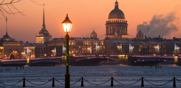 Билет на автобусную вечернюю экскурсию по Петербургу от «Питер Гид»