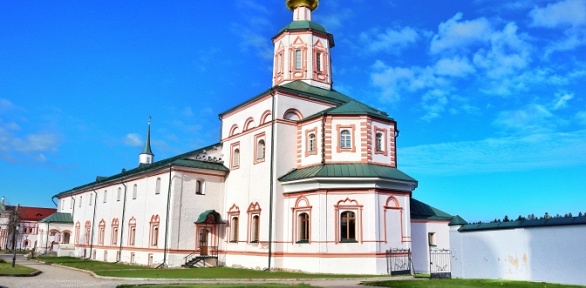 Тур «Новгород — Псков — Изборск — Печоры» от туроператора Charm Travel
