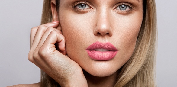 Чистка, пилинг или массаж лица в салоне красоты «Анюта»