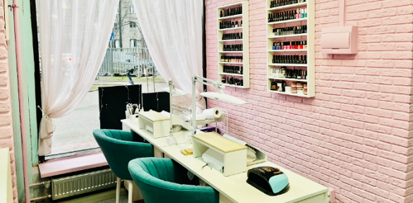 Маникюр и smart-педикюр со снятием и покрытием гель-лаком в студии «Изэль»