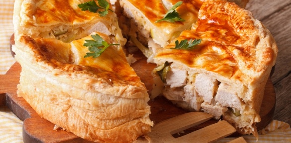 Пироги от службы доставки «Империя вкуса» за полцены