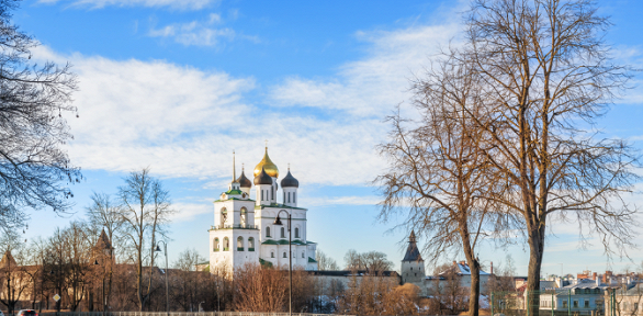 Тур на 1 день «Новогодние Псков, Изборск, Печоры» от Karelia-Line