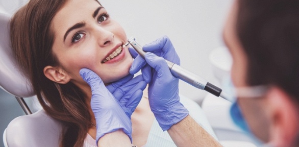 Комплексная гигиена полости рта в стоматологическом центре MosCity