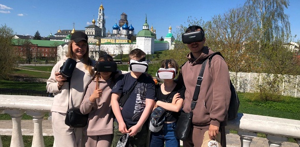 Пешеходная VR-экскурсия в прошлое Сергиева Посада