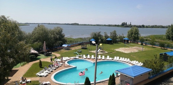 Посещение аквазоны на территории загородного клуба «Рогожкино»