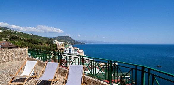 Отдых с завтраками в Крыму в отеле «Седьмое небо»