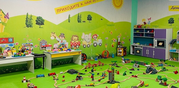 Посещение в ТЦ «Космос» игровой студии «Городок паровозиков»