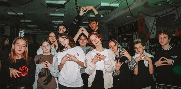 Поездка с квестами, проектами и лабораториями в авторский лагерь «Елка»